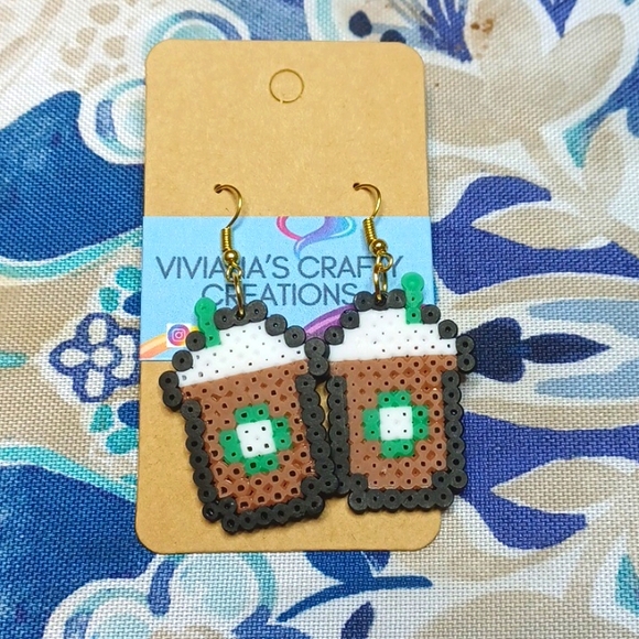 Starbucks coffee theme earrings - Picture 1 of 1